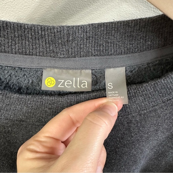 Zella Crewneck Pullover Sweatshirt - Picture 10 of 10